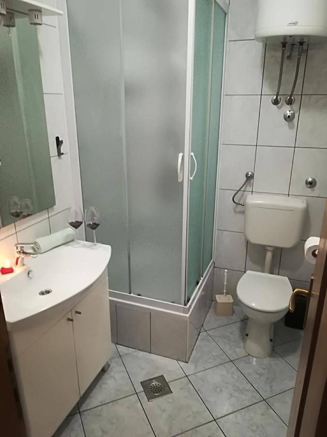 Nela Apartment *