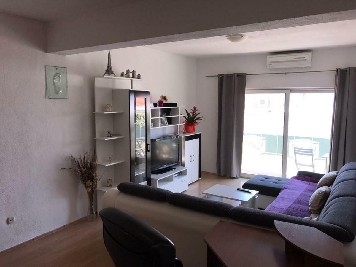 Nela Apartment