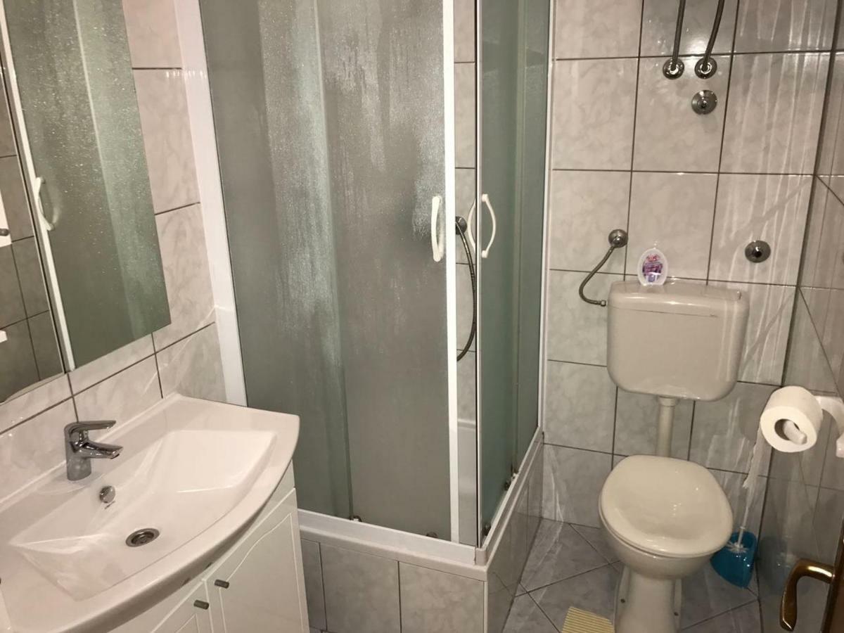 Nela Apartment Baska Voda